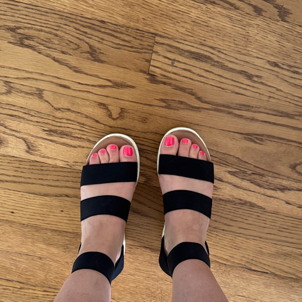 Dream Pairs Black Strappy Sandals